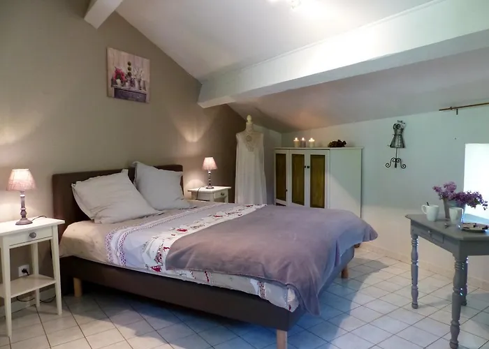 Gite De Fontainebleau Val-de-Sos